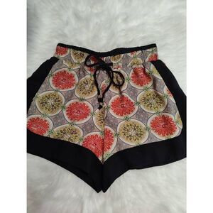 Freeway lined Dressy Shorts NWOT